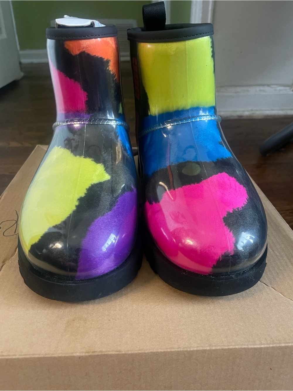 UGG Women's Classic Clear Mini Rain Boot with Multi-Color Spots 7